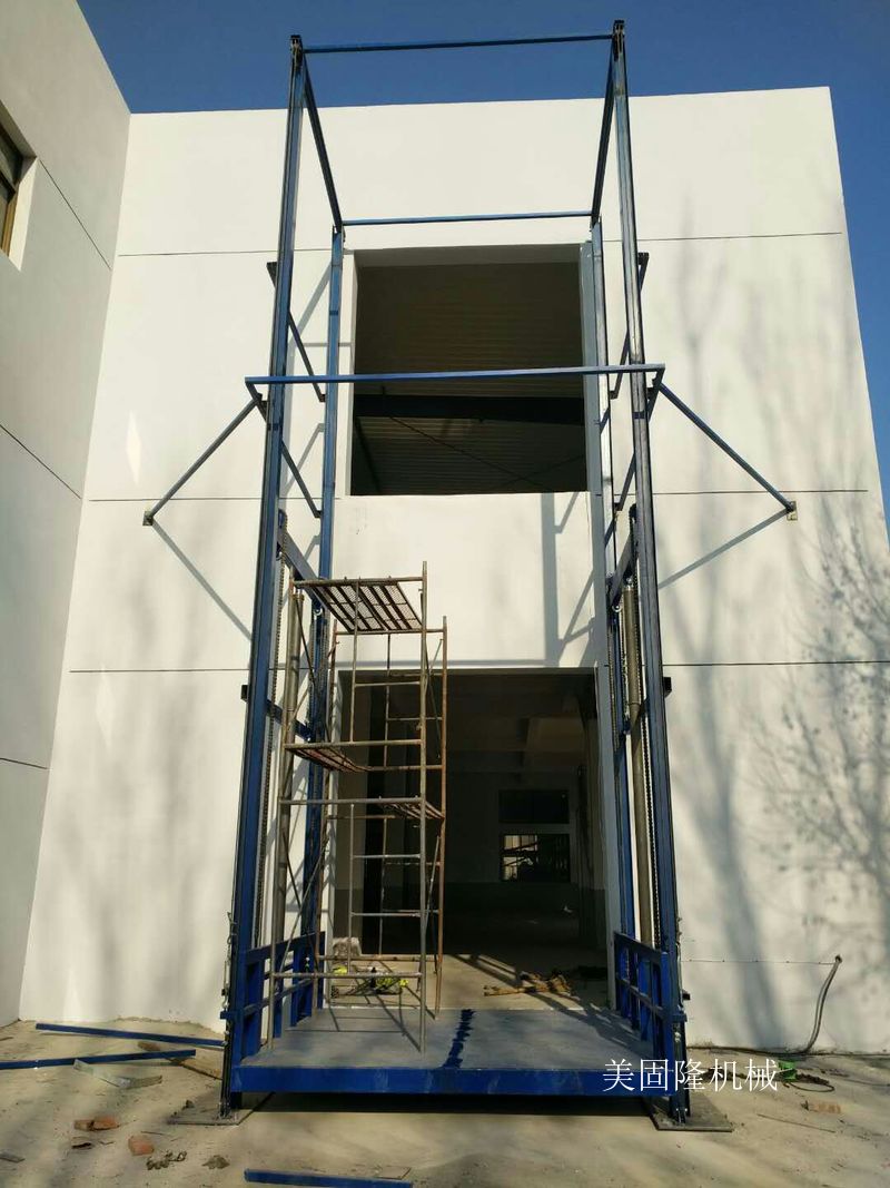 大庆仓库专用导轨式升降货梯价格